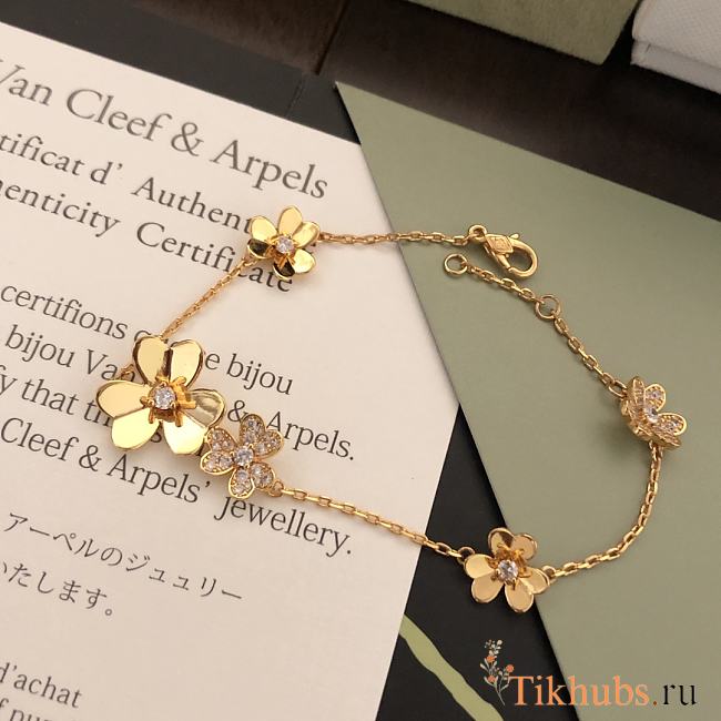 Van Cleef Arpels Gold Bracelet - 1