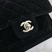 Chanel Flap Bag Messenger Suede Black 19cm - 5