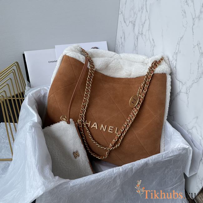 Chanel 22 Small Handbag Shearling 35x37x7cm - 1