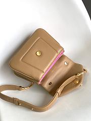 Bvlgari Serpenti Reverse Top Handle Beige 20x14x10cm - 4
