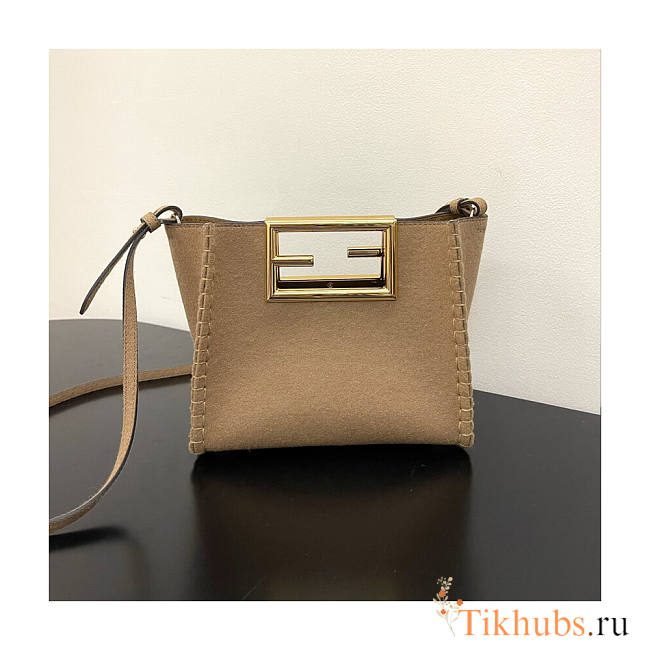 Fendi Beige Flannel Small Way Bag 20x9x17cm - 1