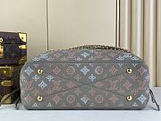 Louis Vuitton LV Bella Tote Mahina Grey 32 x 23 x 13 cm - 4