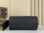 Louis Vuitton LV Soft Polochon PM Monogram 26 x 14 x 14 cm - 3