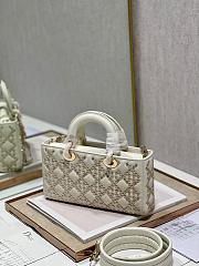 Dior Medium Lady D-joy Lucky Star White 26x6x14cm - 5