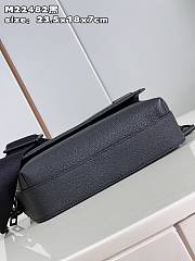 Louis Vuitton LV Fastline Messenger Black 23.5 x 18 x 7 cm - 6