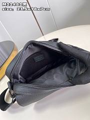 Louis Vuitton LV Fastline Messenger Black 23.5 x 18 x 7 cm - 3