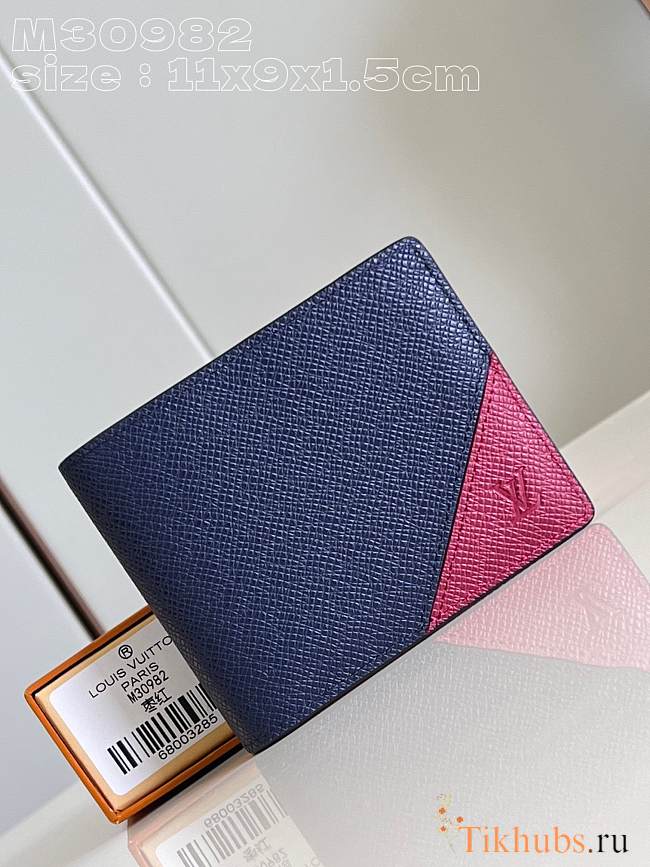 Louis Vuitton LV Multiple Taiga Dark Blue Red 11.5 x 9 x 1.5 cm - 1