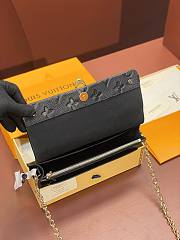 Louis Vuitton LV Vavin Chain Bag Black 19 x 12.5 x 4 cm - 6