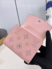 Louis Vuitton LV Iris Compact Wallet Rose Jasmin 12 x 9.5 x 3 cm - 4