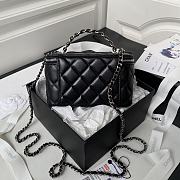 Chanel Vanity Case 23K Black Lambskin 17x9.5x8cm - 3