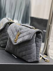 YSL Loulou Small Chain Bag Suede Grey Gold 25x17x9cm - 4