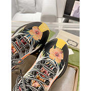 Gucci Run Floral Print Sneakers Multi Black - 2