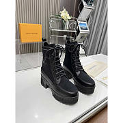 Louis Vuitton LV Frosted Calf Leather Ankle Boots Black - 5