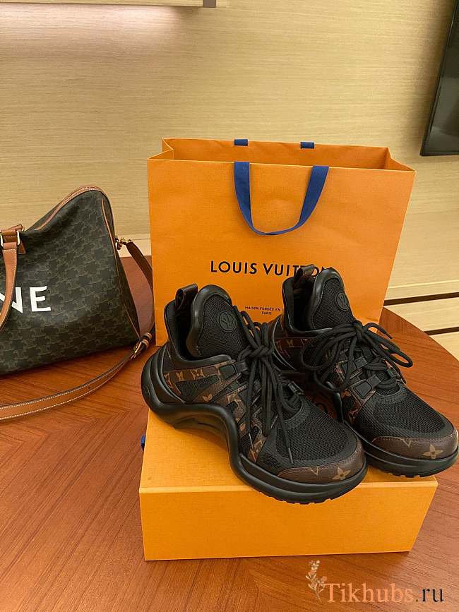 Louis Vuitton Archlight Sneaker Black - 1