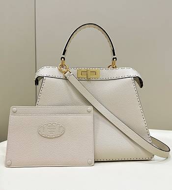 Fendi Medium Peekaboo Iseeu Petite White 33x12x12cm