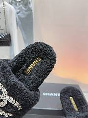 Chanel Fur Black Slide - 4