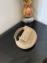 Chanel Beige Pouch Caviar Gold 16x16x5.5cm - 3