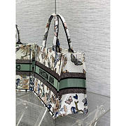 Dior Medium Book Tote White Multicolor Mexico Embroidery 36 x 27.5 x 16.5 cm - 3