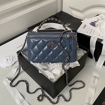 Chanel Vanity Case 23K Blue Lambskin 17x9.5x8cm