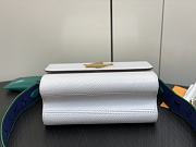 Louis Vuitton LV Twist MM White Calfskin 23 x 17 x 9.5 cm - 5