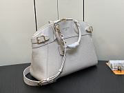 Louis Vuitton LV Lock It MM White 36 x 29 x 15 cm - 3