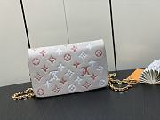 Louis Vuitton LV Pochette Coussin Cream 20x14x8cm - 6