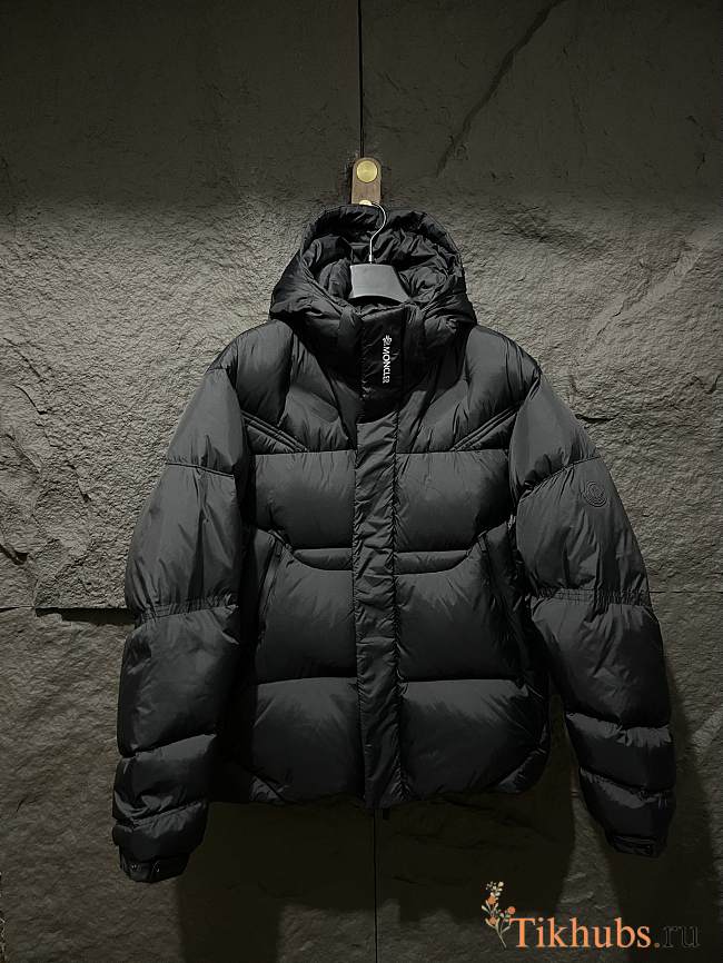 Moncler Black Jarama Down Jacket - 1