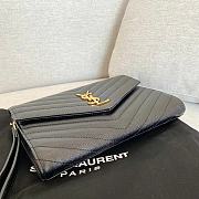 YSL Black Gold Matelasse Envelope Wristlet Clutch 21x16x3cm - 5