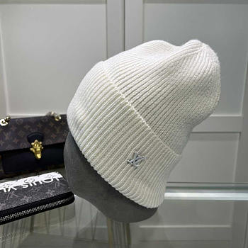 Louis Vuitton Cashmere Ahead Beanie White