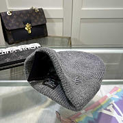 Louis Vuitton LV Cashmere Ahead Beanie Grey - 2