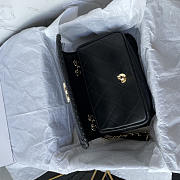 Chanel Flap Bag Lambskin Black 21x13x8cm - 4