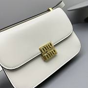 Miu Miu Logo Plaque Leather Shoulder Bag White 20x13.5x5.5cm - 2