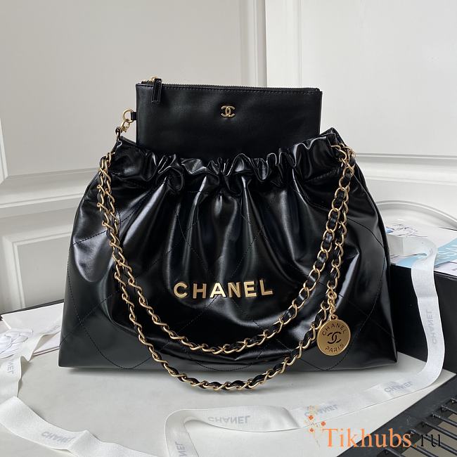 Chanel 22 Handbag Black 30x45x8cm - 1