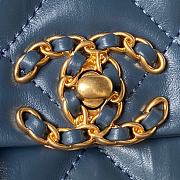 Chanel 23k Flap Bag Blue Gold 13.5x20.5x5cm - 3