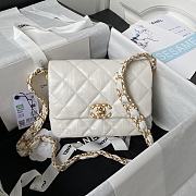 Chanel 23k Flap Bag White Gold 13.5x20.5x5cm - 1