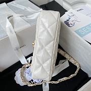 Chanel 23k Flap Bag White Gold 13.5x20.5x5cm - 5