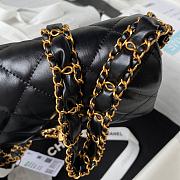 Chanel 23k Flap Bag Black Gold 13.5x20.5x5cm - 3