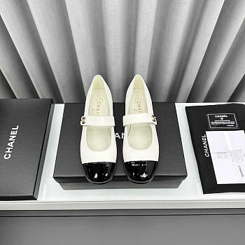 Chanel Mary Janes Patent Calfskin White