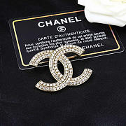 Chanel CC Pin & Brooche - 1