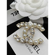 Chanel CC Pearls Diamonds Brooch - 3