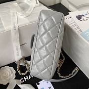 Chanel Small Hobo Grey Bag 17x19x6cm - 2