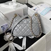 Chanel Small Hobo Grey Bag 17x19x6cm - 3