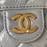 Chanel Small Hobo Grey Bag 17x19x6cm - 5