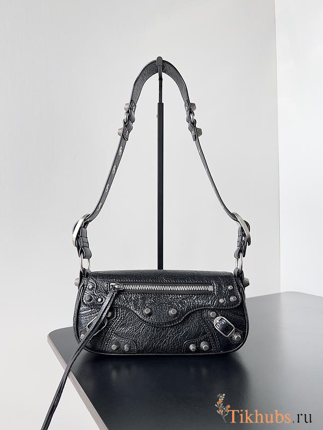 Balenciaga Le Cagole XS Sling Bag in black 22.8x12.9x4cm - 1