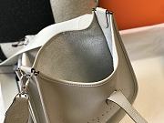 Hermes Evelyne Medium White 29cm - 4