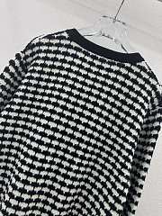 Chanel Black White Cardigan - 4