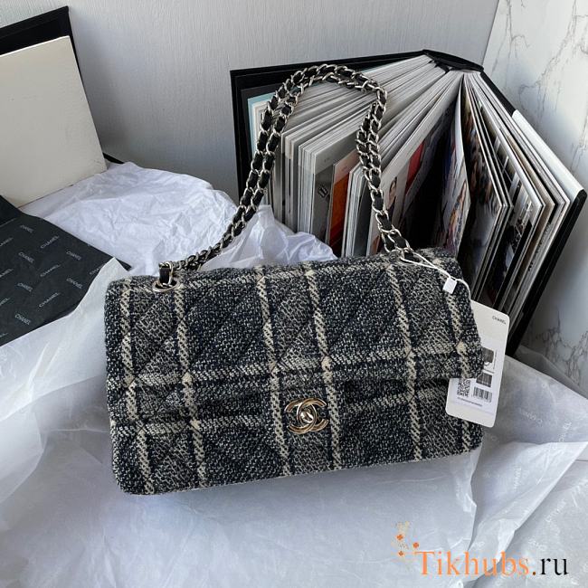 Chanel Classic Medium Flap Bag Tweed 25cm - 1