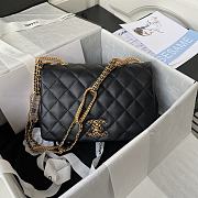 Chanel 22A Flap Bag Black Gold 16x23.5x6.5cm - 1