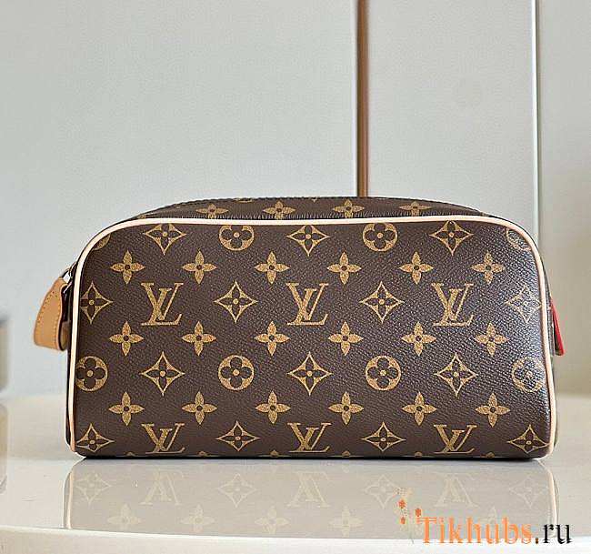 Louis Vuitton LV Monogram Toilet Dopp Kit Pouch 28 x 15 x 16.5 cm - 1