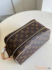 Louis Vuitton LV Monogram Toilet Dopp Kit Pouch 28 x 15 x 16.5 cm - 5